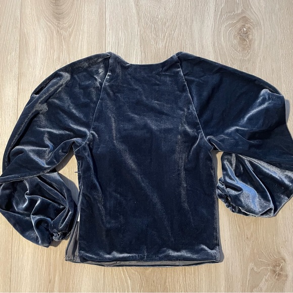 Kayla Top in Cool Blue - Lover + Friends - Picture 3 of 3